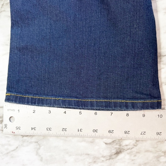 Ann Taylor LOFT Dark Wash Mid-Rise Curvy Bootcut Jeans - Picture 3 of 9